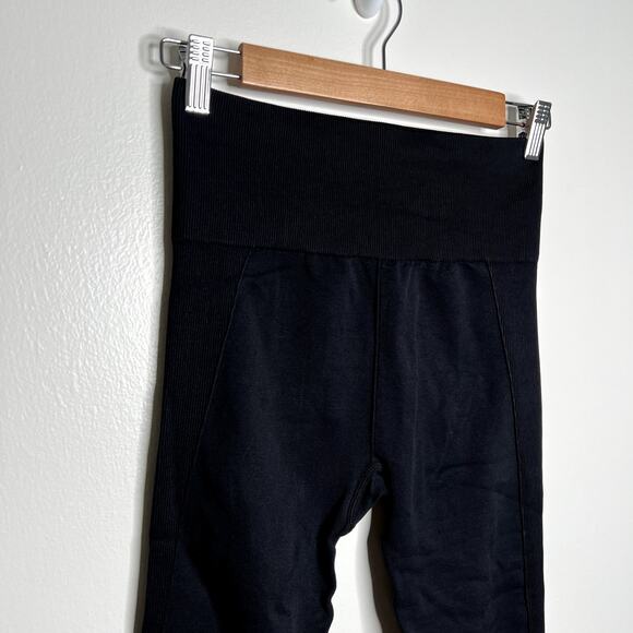 Halfdays Black Leggings - Picture 2 of 6